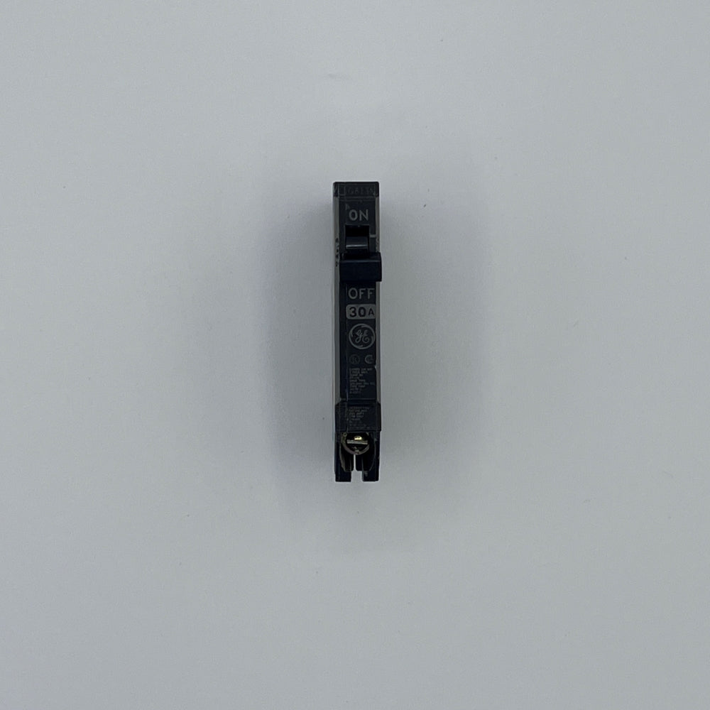GE General Electric THQP130 Thin Breaker
